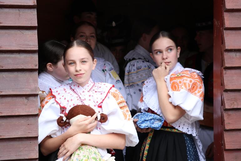 Folklórny festival Pod Inovcom 2024