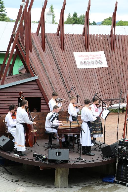 Folklórny festival Pod Inovcom 2024