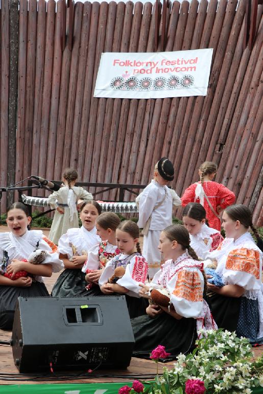 Folklórny festival Pod Inovcom 2024