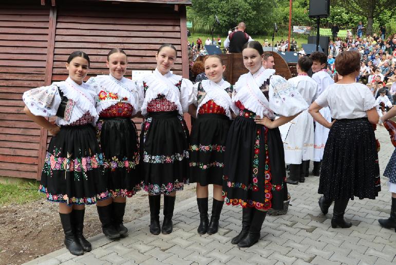 Folklórny festival Pod Inovcom 2024