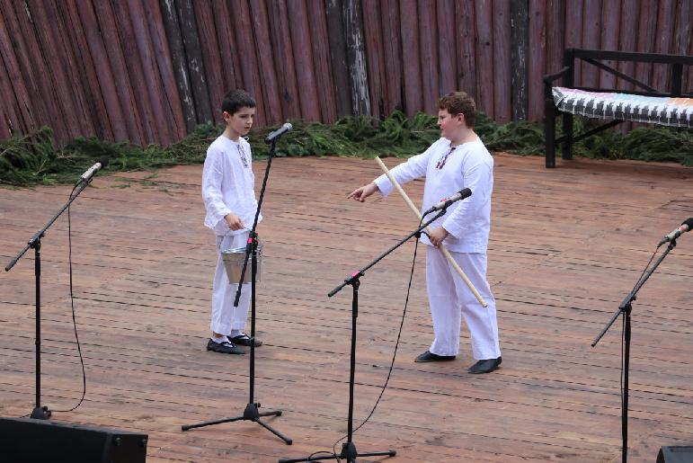 Folklórny festival Pod Inovcom 2024