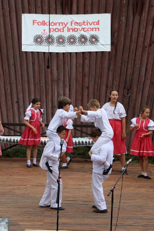 Folklórny festival Pod Inovcom 2024