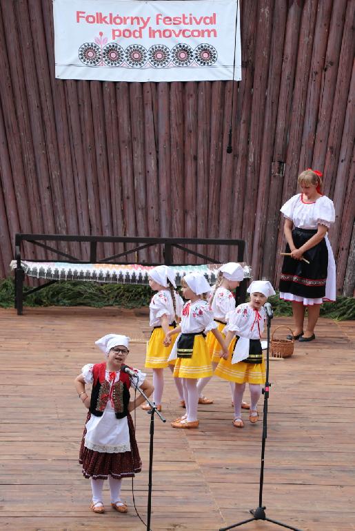 Folklórny festival Pod Inovcom 2024