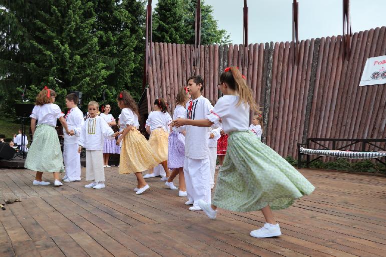 Folklórny festival Pod Inovcom 2024